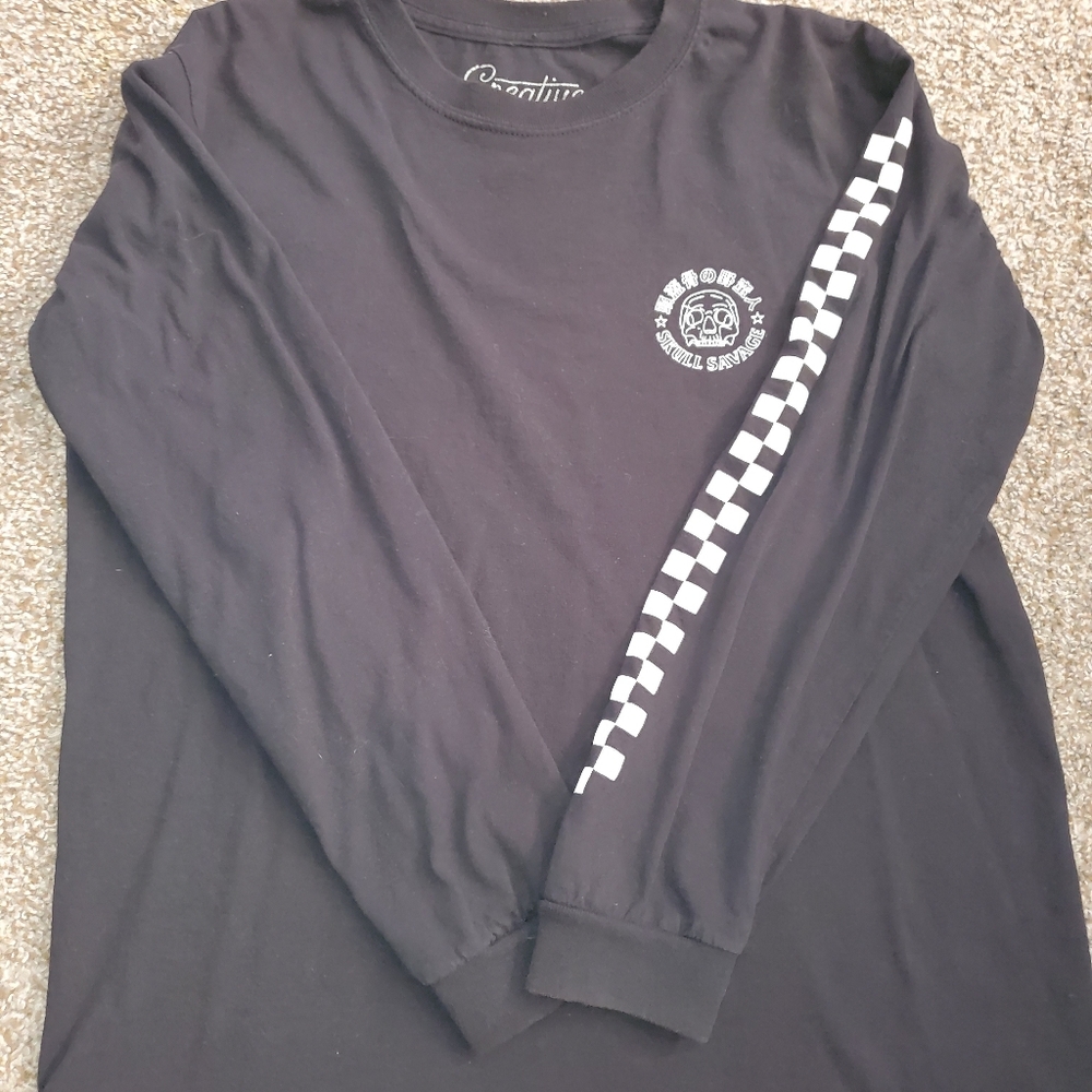 Long sleeve black tee